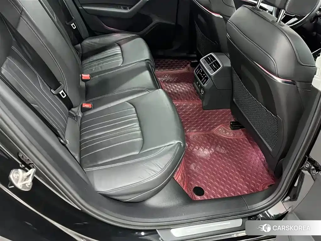 Audi A6L 2024 Черный из Китая, фото 5