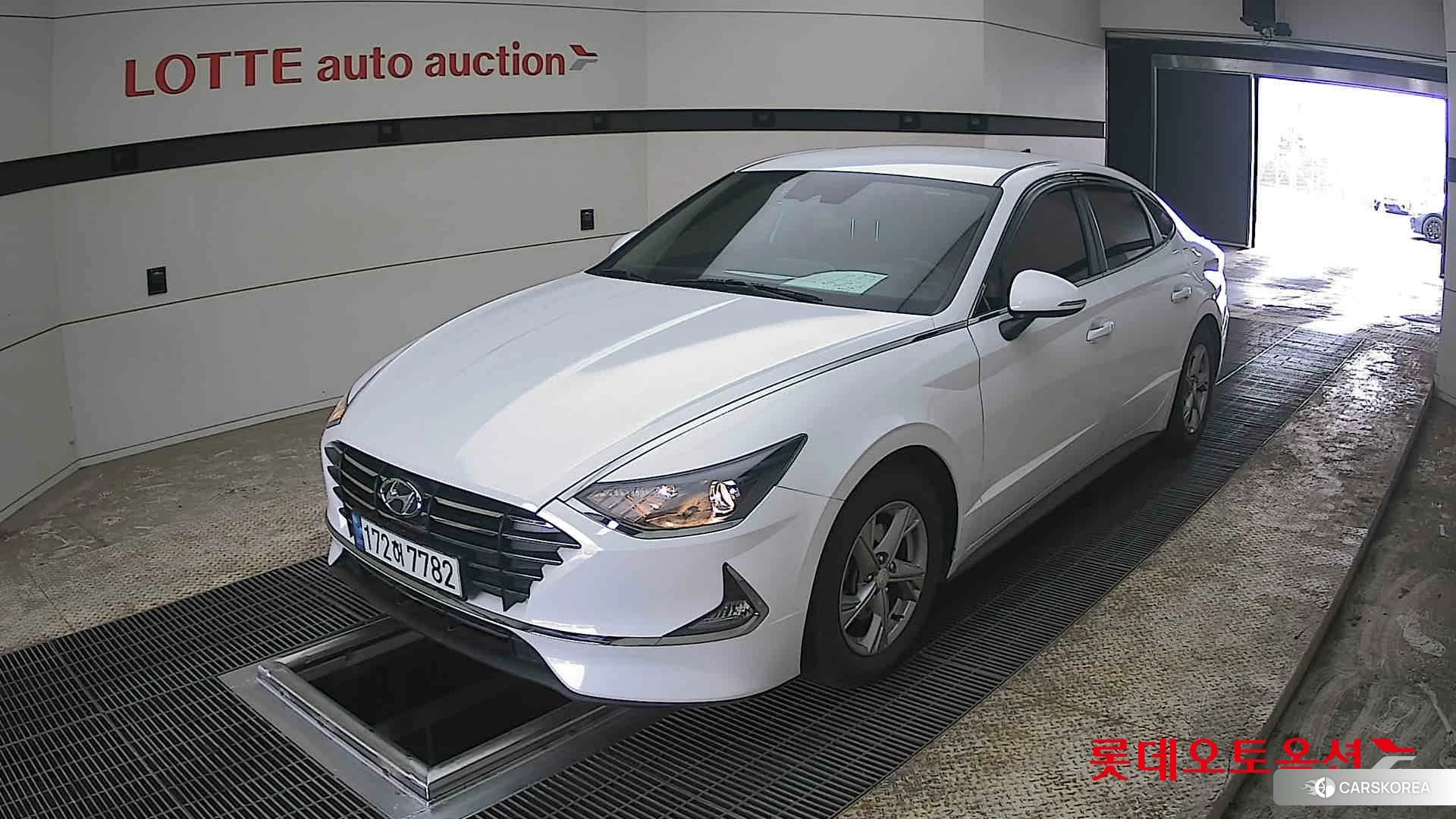 Hyundai Sonata 2023 Serenity White Pearl (Optional addition) из Кореи, фото 5
