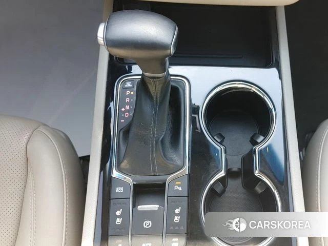Kia The New Carnival 2018 Серебряный из Кореи, фото 5