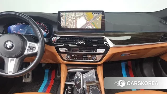 BMW 5 Series (G30) 2021 Черный из Кореи, фото 5