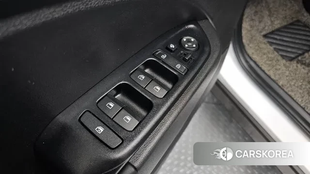 Hyundai Venue 2020 Белый из Кореи, фото 5