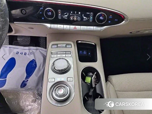 Genesis GV70 2024 Черный из Кореи, фото 5