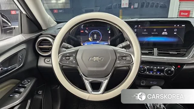 Chevrolet (GM Daewoo) Trax Crossover 2024 Белый из Кореи, фото 5