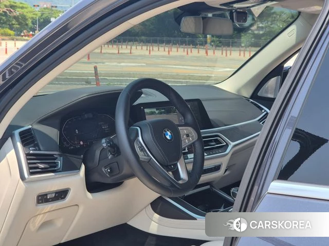 BMW X7 (G07) 2021 Серый из Кореи, фото 5