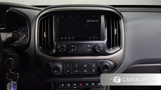 Chevrolet (GM Daewoo) Real New Colorado 2021 Черный из Кореи, фото 5