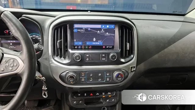 Chevrolet (GM Daewoo) Real New Colorado 2021 Серый из Кореи, фото 5