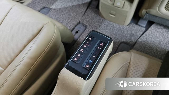 Kia The New Carnival 2019 Белый из Кореи, фото 5