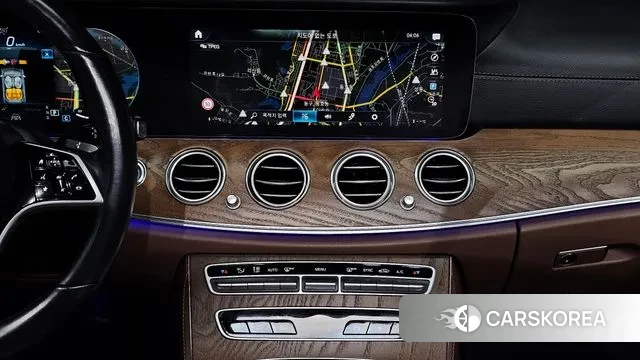 Mercedes-Benz E-Class W213 2021 Белый из Кореи, фото 5