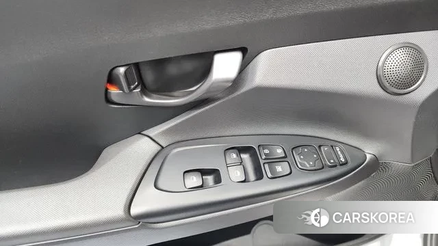 Hyundai Veloster (JS) 2018 Белый из Кореи, фото 5