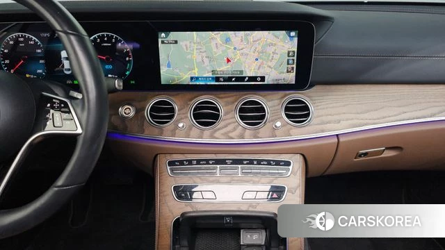 Mercedes-Benz E-Class W213 2023 Серый из Кореи, фото 5