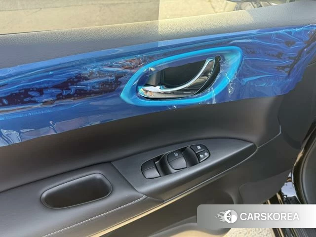 Nissan Xuan Yi 2026 Черный из Китая, фото 5