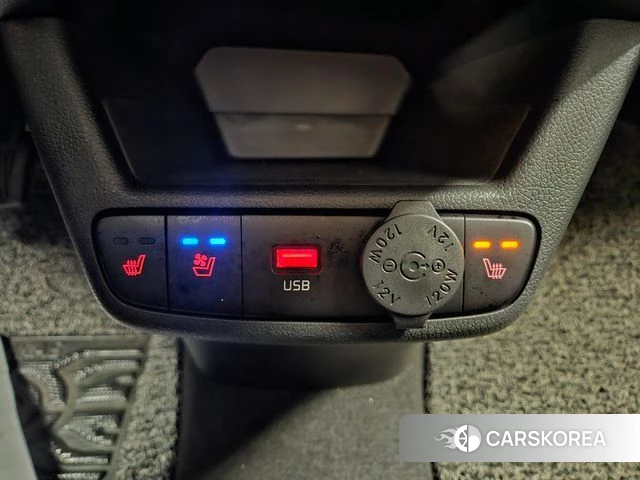 Kia The New Kia Ray EV 2024 Белый из Кореи, фото 5