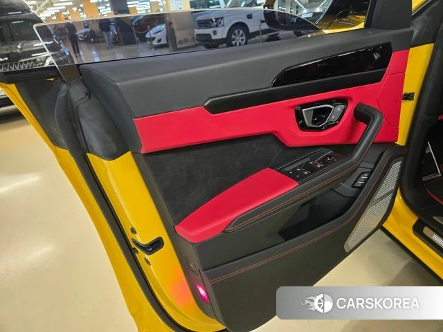 Lamborghini Urus 2022 Желтый из Кореи, фото 5