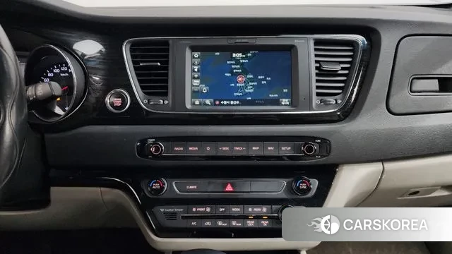 Kia The New Carnival 2020 Белый из Кореи, фото 5
