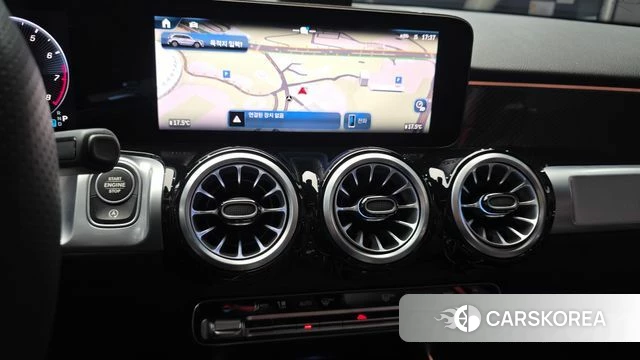 Mercedes-Benz GLB-Class X247 2025 Черный из Кореи, фото 5