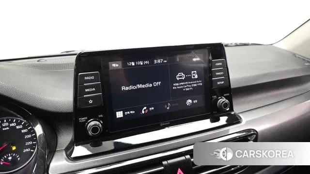 Kia Seltos 2022 Белый из Кореи, фото 5