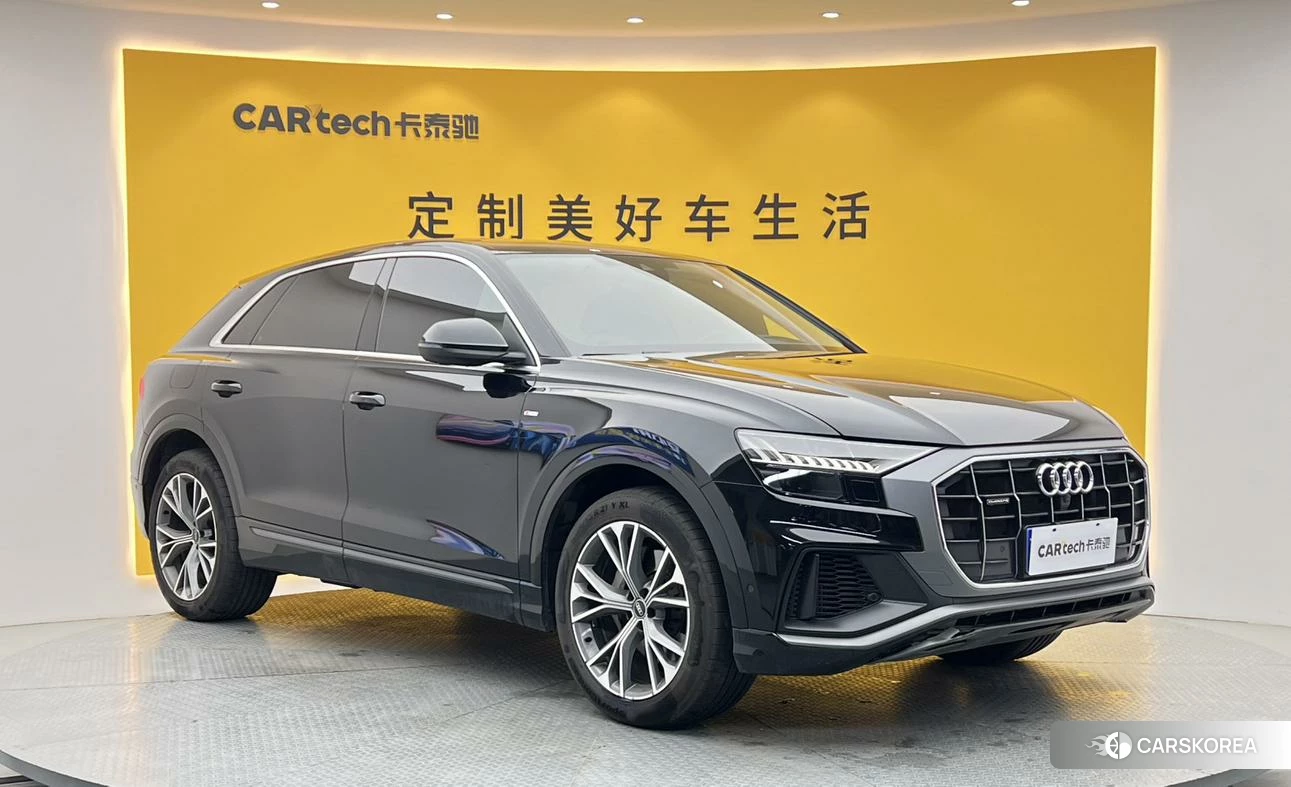 Audi Q8 2021 Черный из Китая, фото 5