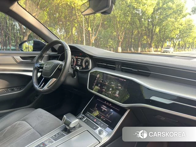 Audi A6L 2022 Черный из Китая, фото 5