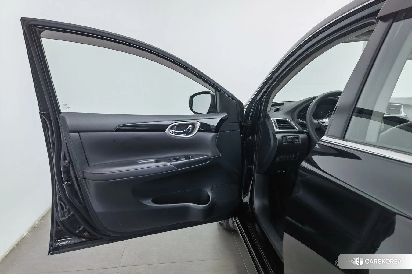 Nissan Xuan Yi 2020 Черный из Китая, фото 5