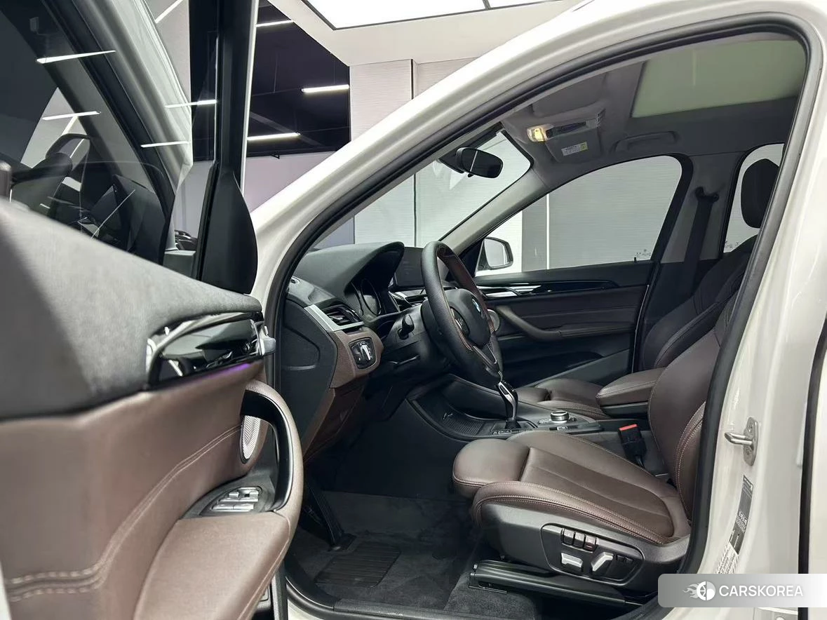BMW X1 2021 Белый из Китая, фото 5