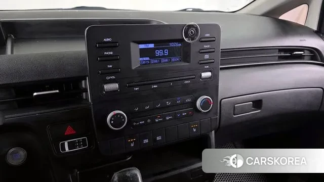 Hyundai Staria 2021 Белый из Кореи, фото 5