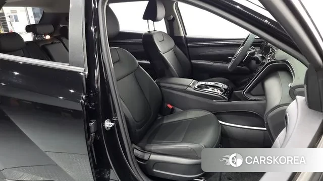 Hyundai Tucson (NX4) 2023 Черный из Кореи, фото 5