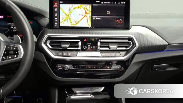 BMW X3 (G01) 2022 Белый из Кореи, фото 5