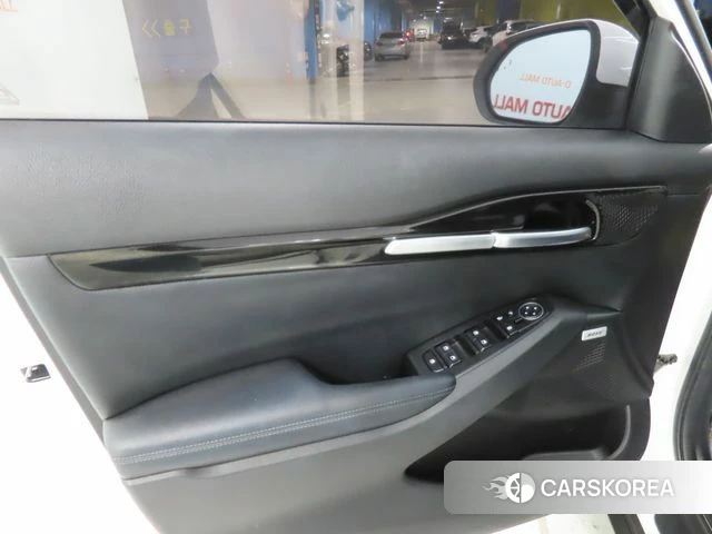 Kia Seltos 2019 Белый из Кореи, фото 5