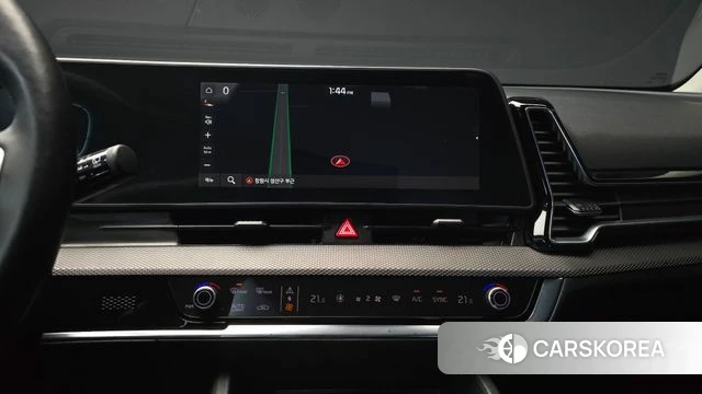 Kia Sportage 5th Generation 2022 Серебряный из Кореи, фото 5