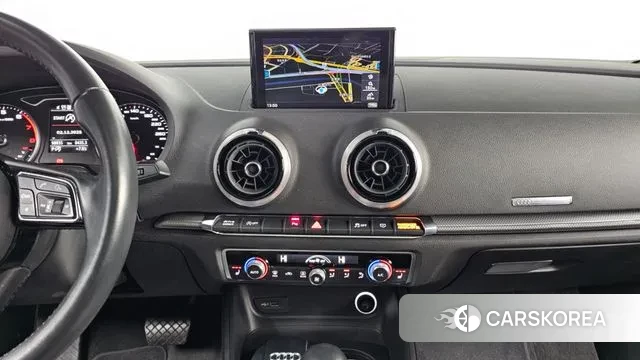 Audi New A3 2018 Белый из Кореи, фото 5