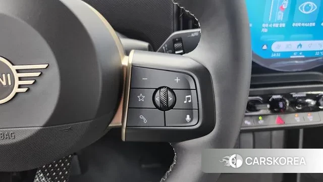 Mini Cooper C 4th generation 2025 Серебряный из Кореи, фото 5