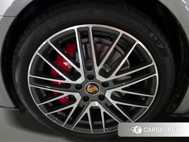 Porsche Panamera (971) 2024 Серебряный из Кореи, фото 5