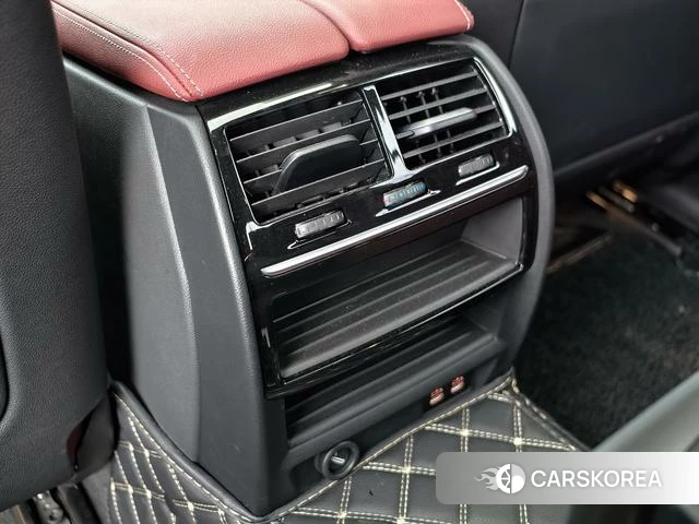 BMW 5 series 2022 Белый из Китая, фото 5