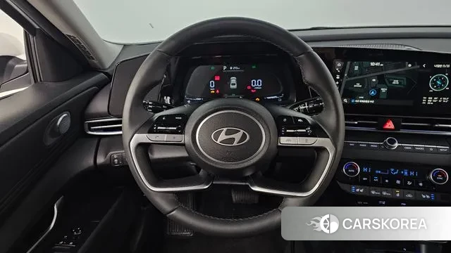 Hyundai The New Avante Hybrid (CN7) 2025 Белый из Кореи, фото 5