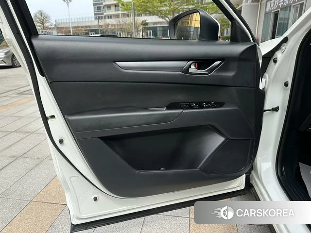 Mazda CX-5 2022 Белый из Китая, фото 5