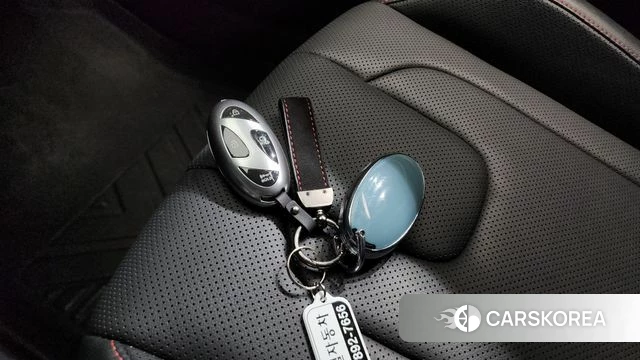 Hyundai The New Avante (CN7) 2024 Белый из Кореи, фото 5