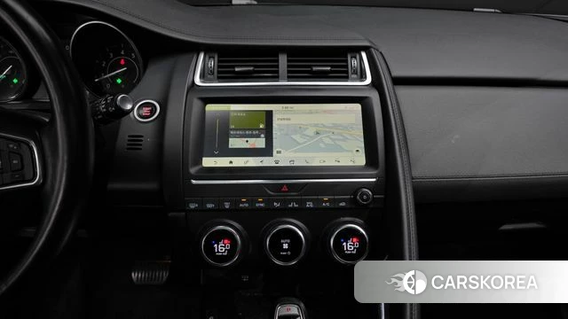Jaguar E-PACE 2018 Серебристо-серый из Кореи, фото 5
