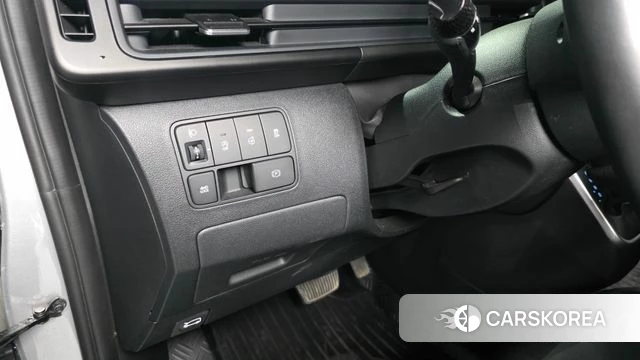 Hyundai Staria 2022 Серебристо-серый из Кореи, фото 5