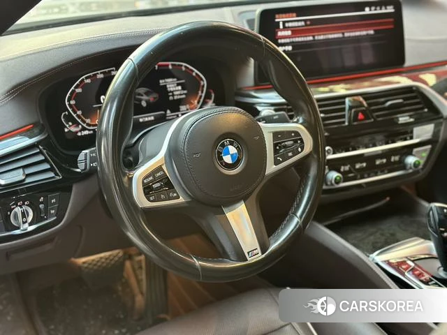 BMW 5 series 2021 Шампань из Китая, фото 5