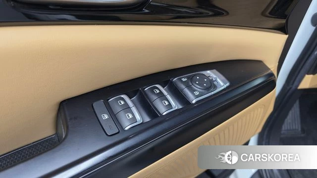 Kia Carnival 4th generation 2023 Белый из Кореи, фото 5