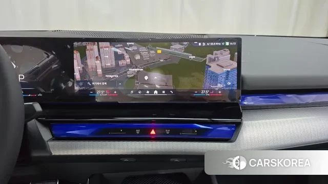 BMW 5 Series (G60) 2025 Белый из Кореи, фото 5