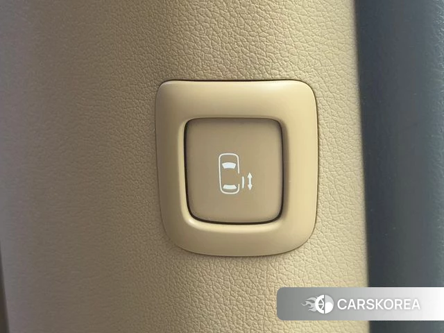 Kia The New Carnival 2018 Белый из Кореи, фото 5