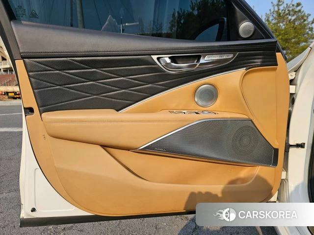 Kia More K9 2021 Белый из Кореи, фото 5