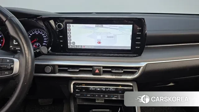 Kia K5 3rd generation 2023 Белый из Кореи, фото 5