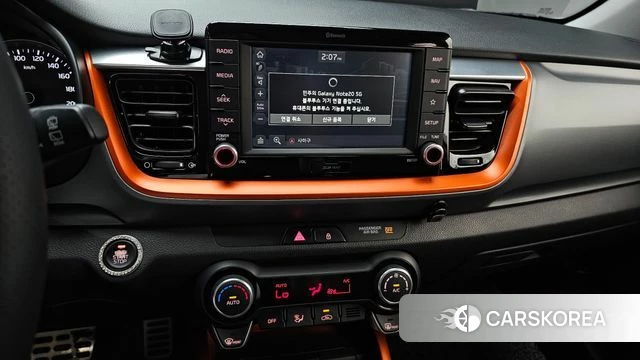 Kia Stonic 2020 Белый из Кореи, фото 5