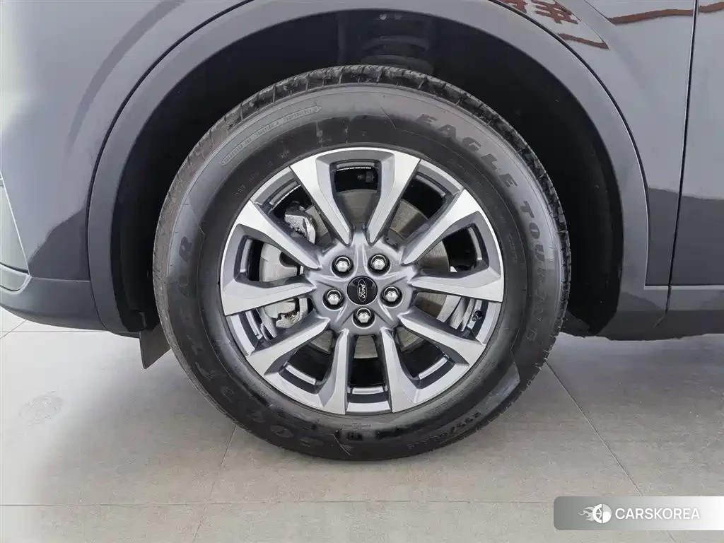 Ford Sharp World 2025 Черный из Китая, фото 5