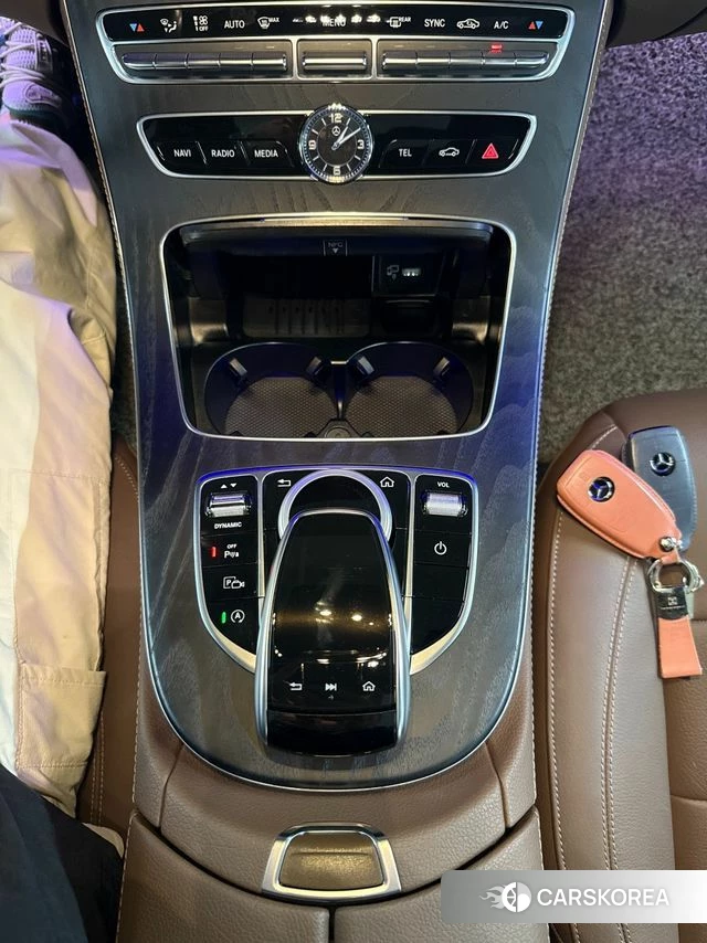Mercedes-Benz E-Class W213 2020 Черный из Кореи, фото 5