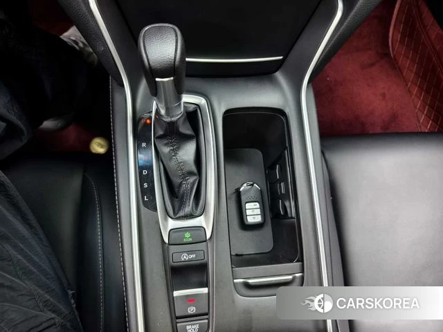 Honda Yingshipai 2023 Белый из Китая, фото 5