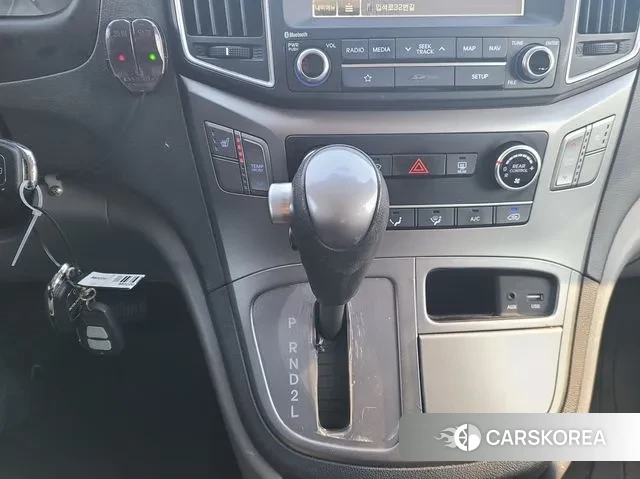 Hyundai The New Grand Starex 2019 Желтый из Кореи, фото 5