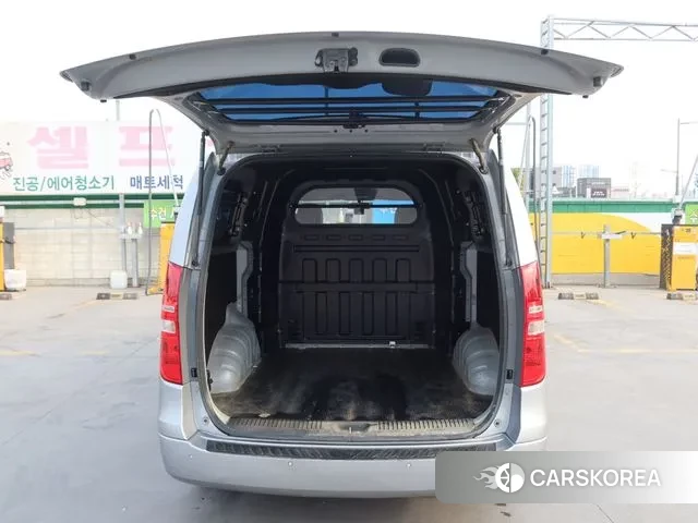 Hyundai The New Grand Starex 2018 Серебристо-серый из Кореи, фото 5